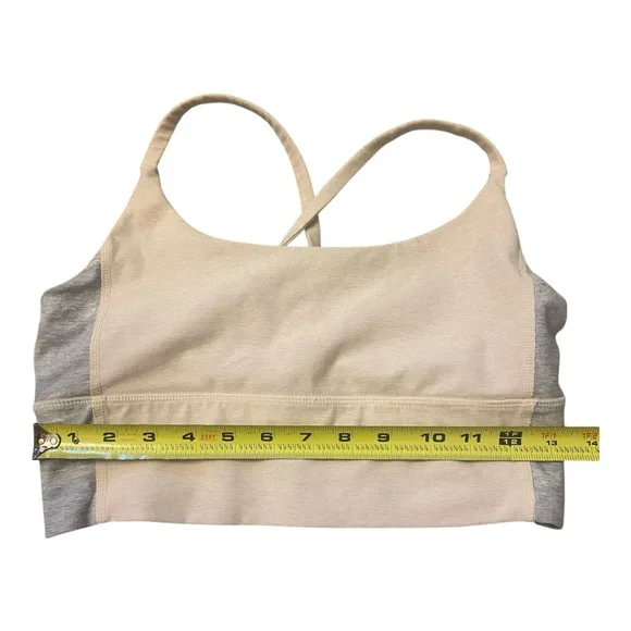 Vuori Aspire Elevation Bra Tank Dune Heather Women’s Size M Workout Shorts - Picture 4 of 5